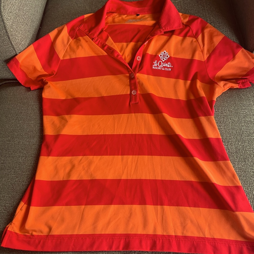 Nike women’s golf shirt